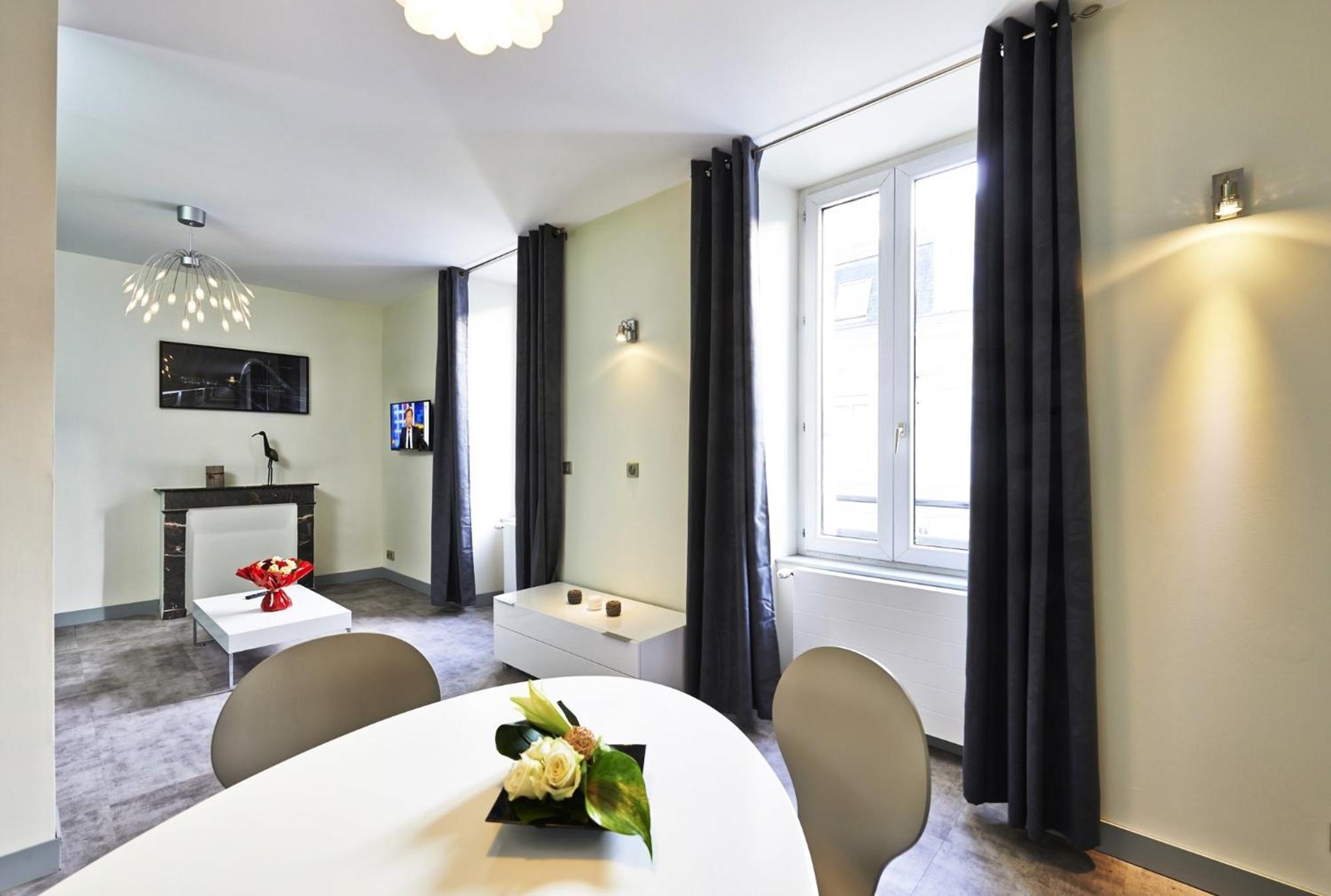 אנז'ה Appartements Rue Lemoine Xxl מראה חיצוני תמונה